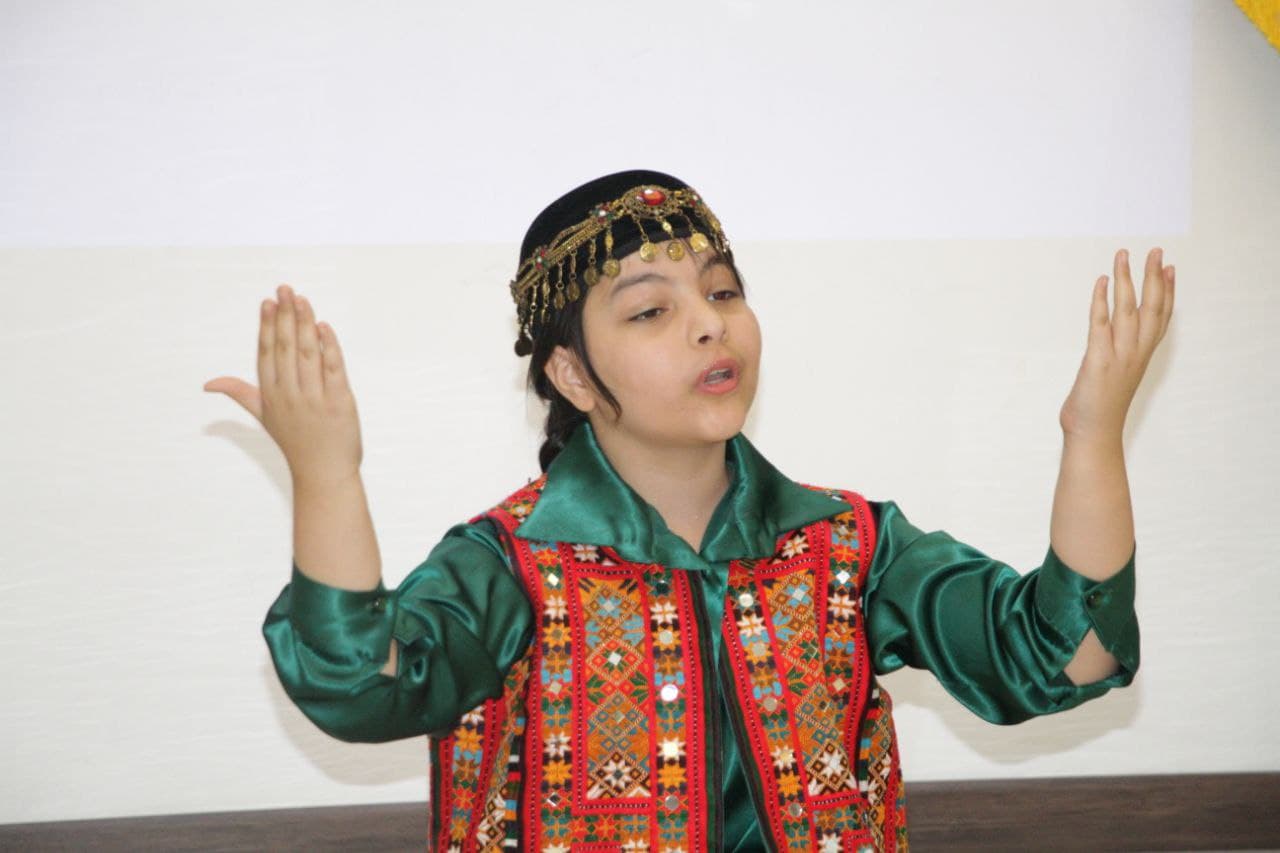 جشنواره ملی بر سمند سخن