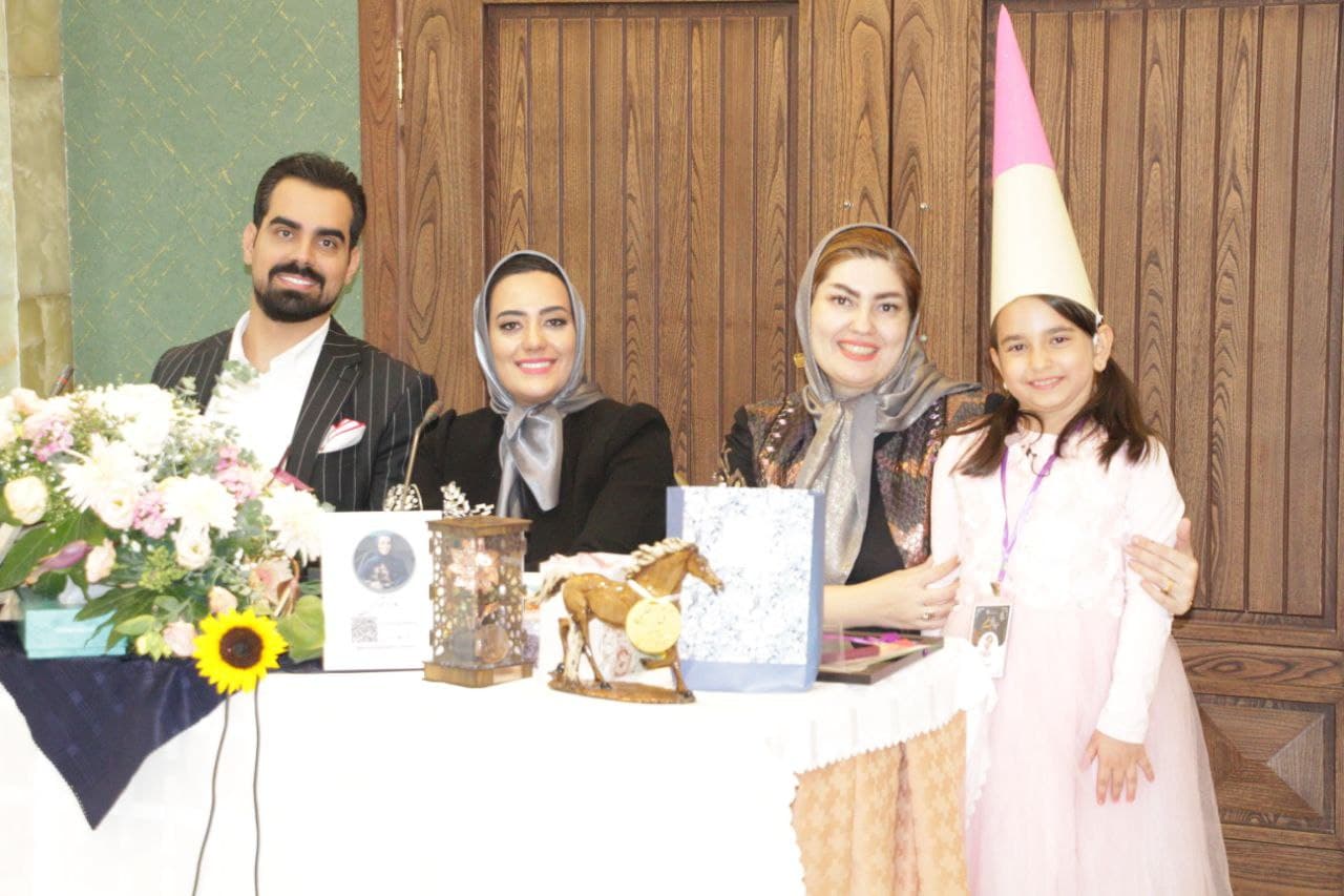 جشنواره ملی بر سمند سخن