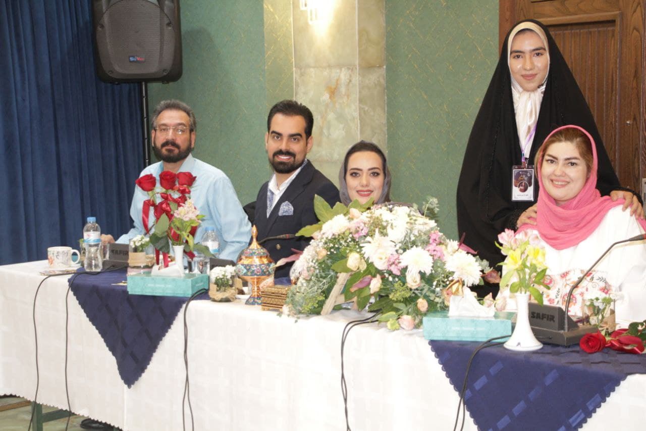 جشنواره ملی بر سمند سخن