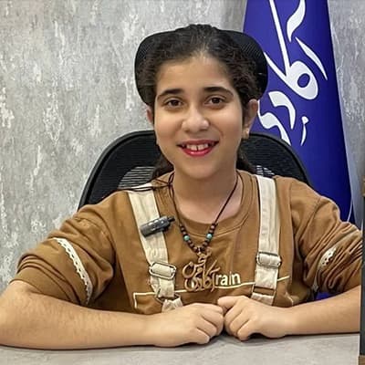 آوا کاوسی